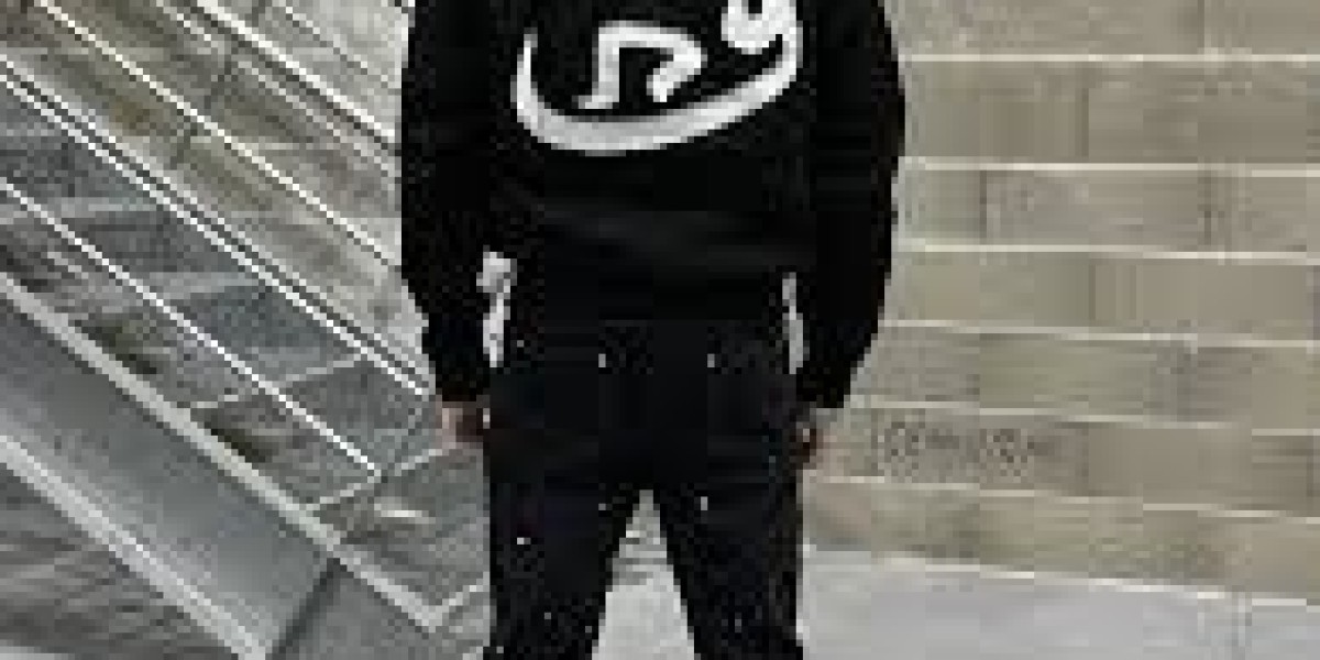 808 Vision Clothing: Redefining Streetwear with Bold Expression