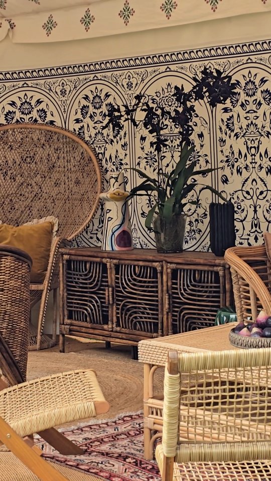 Furniture, Interiors & Décor Hire - Lounge & Linger