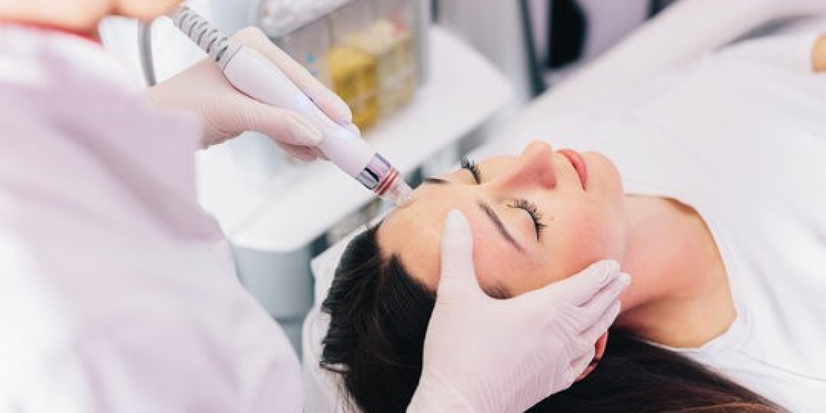 Hydrafacial In Islamabad – A Complete Solution for Healthy, Glowing Skin