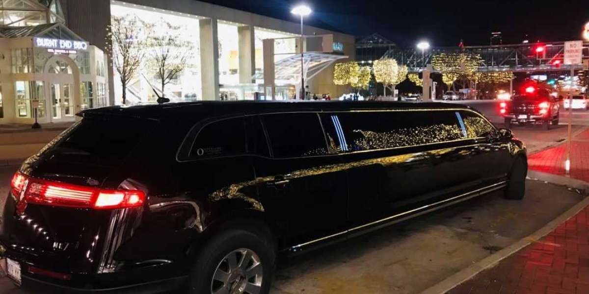 Luxury Point-to-Point Limousine Service Chicago