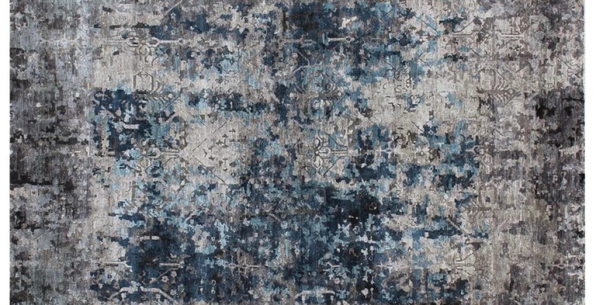 Wool Carpet Buying Guide: Thickness, Density, and Durability
