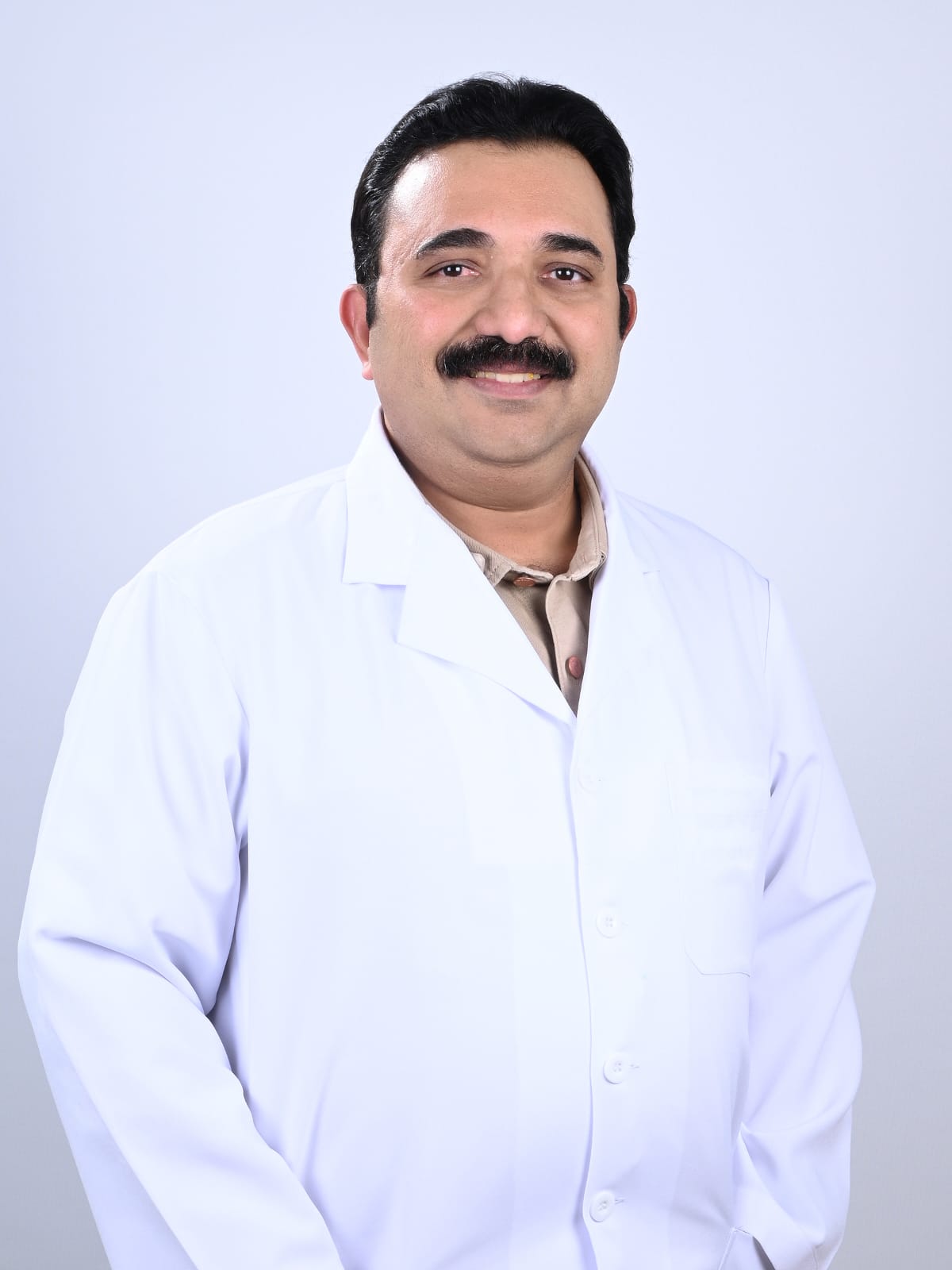 Best Orthodontist in Bahrain | Dr Sam Thomas