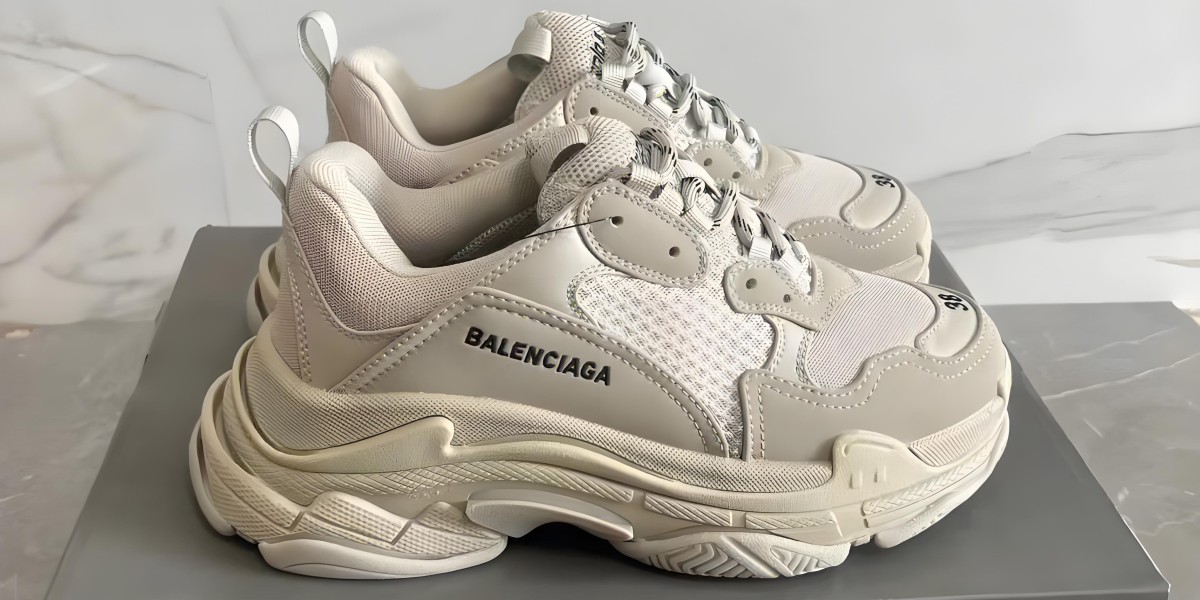 balenciaga taiwan 必看：巴黎世家老爹鞋 triple s 穿搭分析