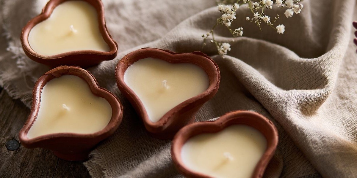 Ethical Gifts That Leave a Lasting Impression: D’light Candles for Parties & Corporate Events